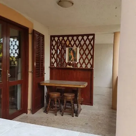 Plahuter 1 Apartment