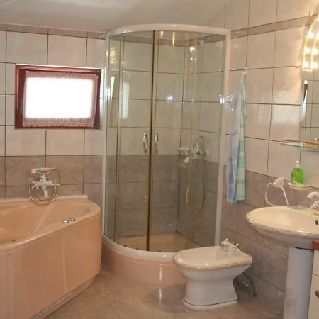 Apartment Plahuter 1