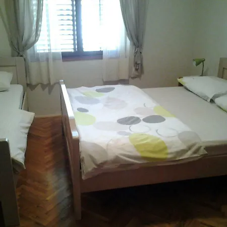Apartment Plahuter 1